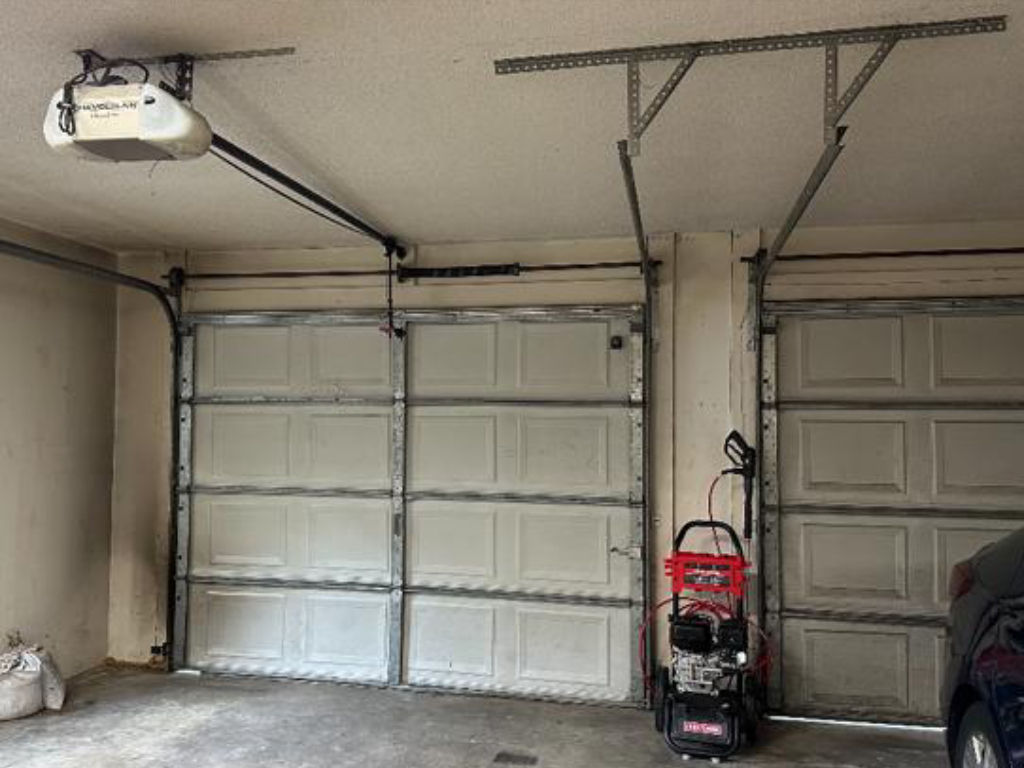 garage door repair in Greenville, SC